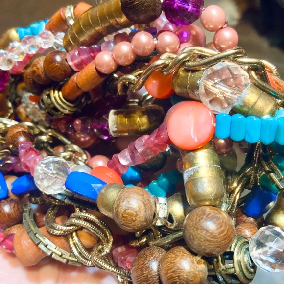 Multi Strand🩷SOLD🩷 BEADED CHUNKY STATEMENT NECKLACE SEQUIN ⭐️ NWT WOOD GLASS - Picture 3 of 14